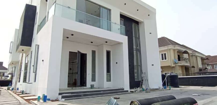 CONTEMPORARY 5 BEDROOM FULLY DETACHED DUPLEX WITH BQ WITHIN AN EXCLUSIVE ESTATE