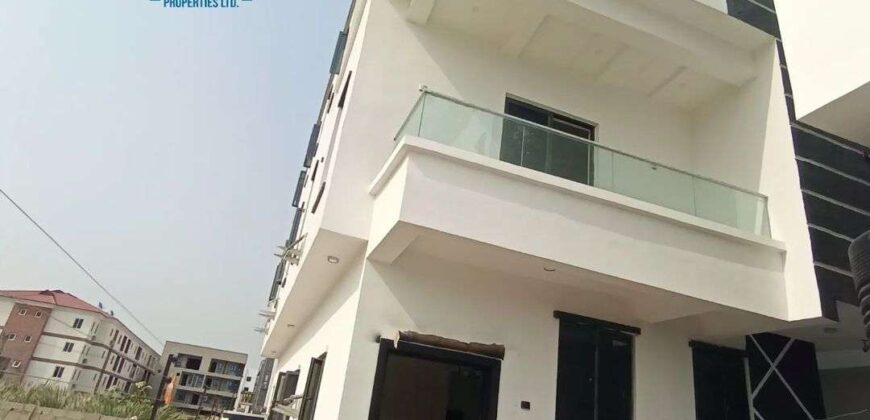 5 BEDROOM FULLY DETACHED DUPLEX WITH A BQ