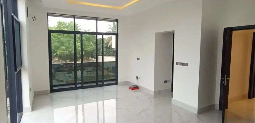 Luxury 2Bedrooms Flat with BQ