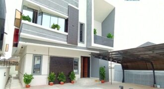 5 Bedrooms Maisonette and Flat